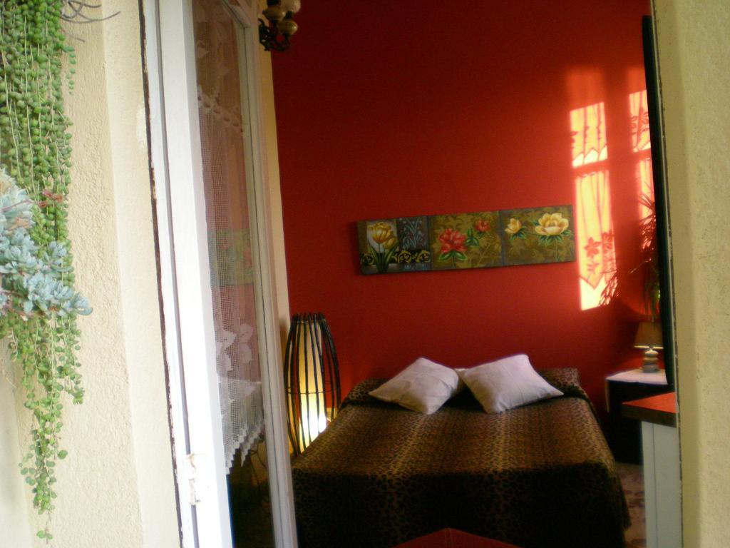 Orizzonte B&B Чефалу Стая снимка